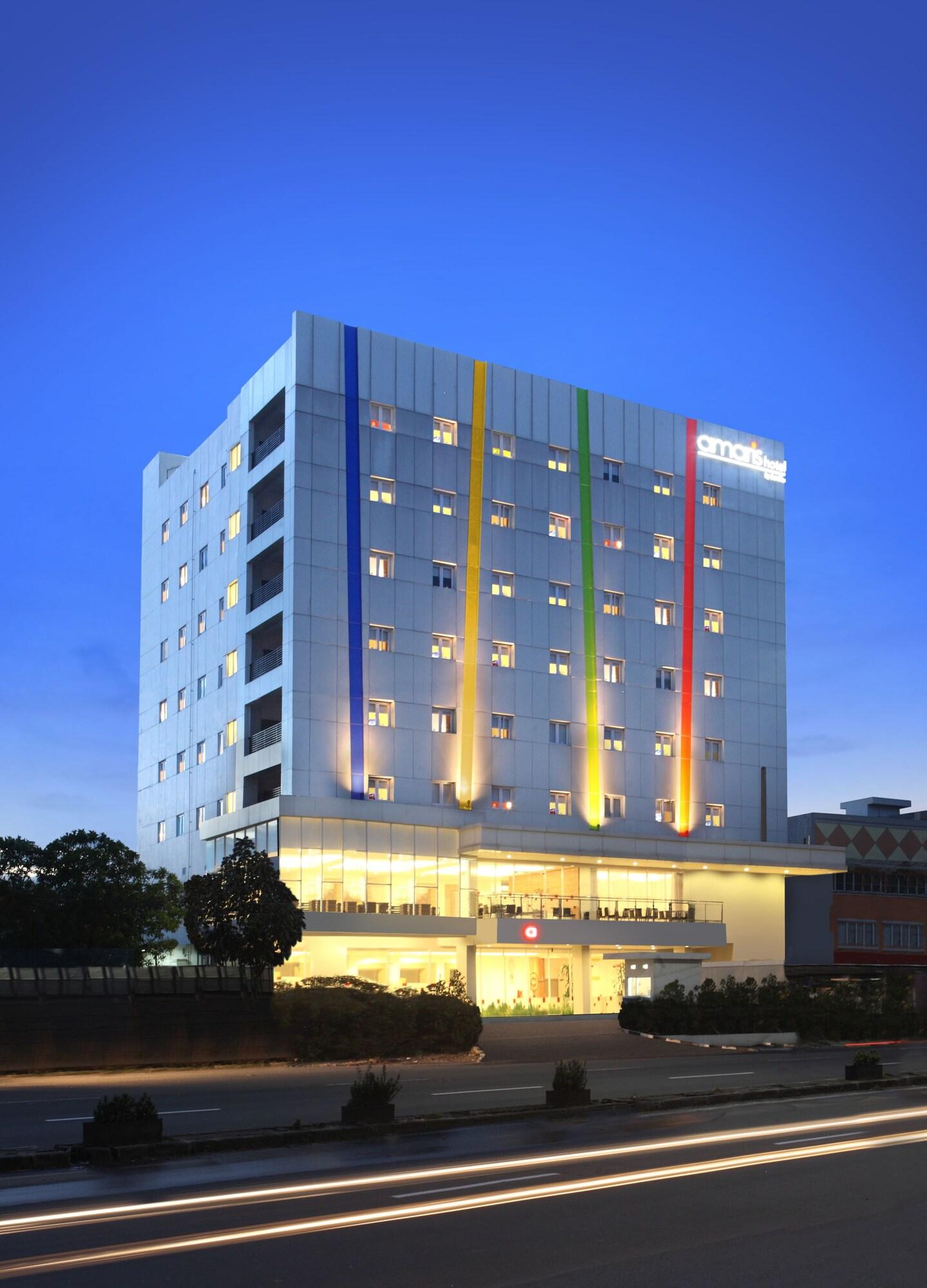 Amaris Hotel Serpong Tangerang Экстерьер фото