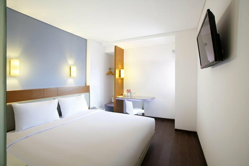 Amaris Hotel Serpong Tangerang Экстерьер фото